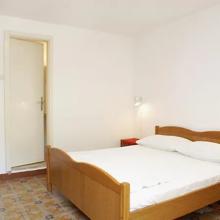 Gostinjska kuća And With Parking Space Trpanj, Peljesac - 250 Trpanj